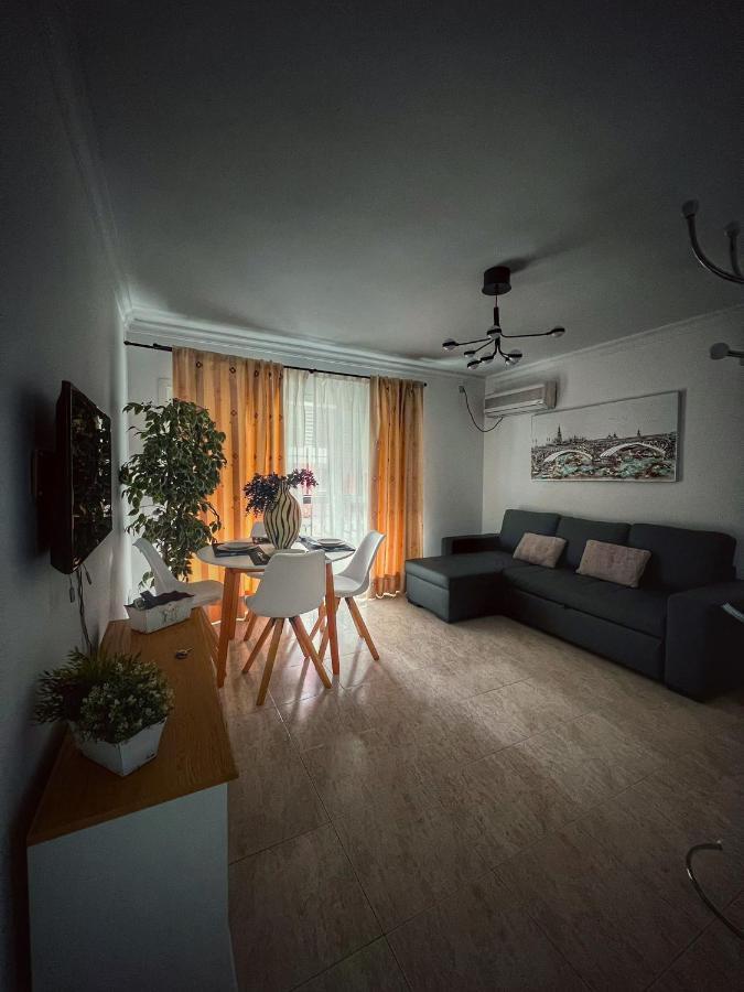Appartement Loftriana à Séville Extérieur photo